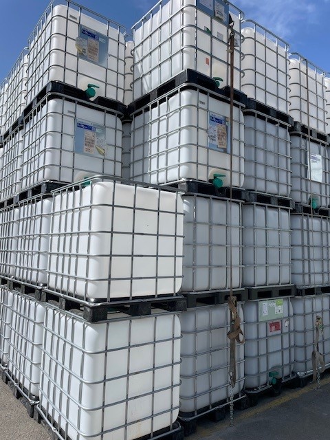 Verkauf IBC 1'000lt Tanks Preis 80.--/Stk. exkl. Mwst.