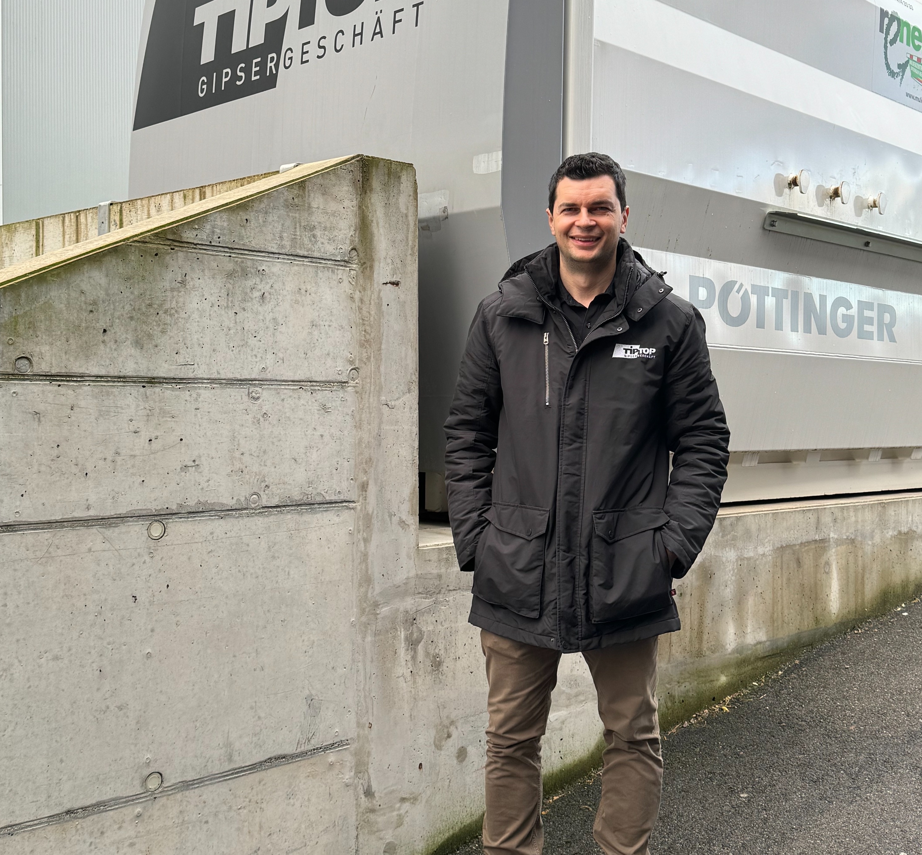 Interview mit Nik Wittek. Inhaber von TipTop Gipsergeschäfts